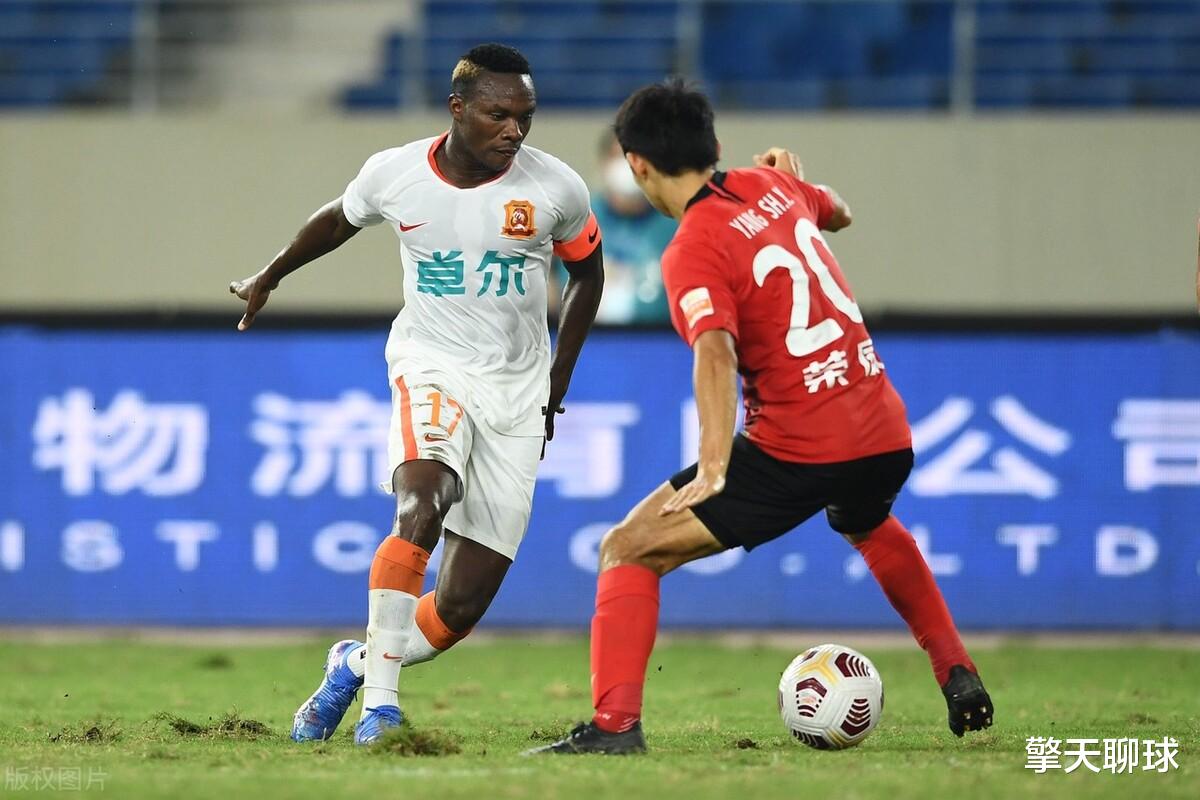 爱游戏体验包含今晚中超传出新动向，斯图加特止住颓势，管理层表态——质疑声仍在，数据趋势出现新变化的词条