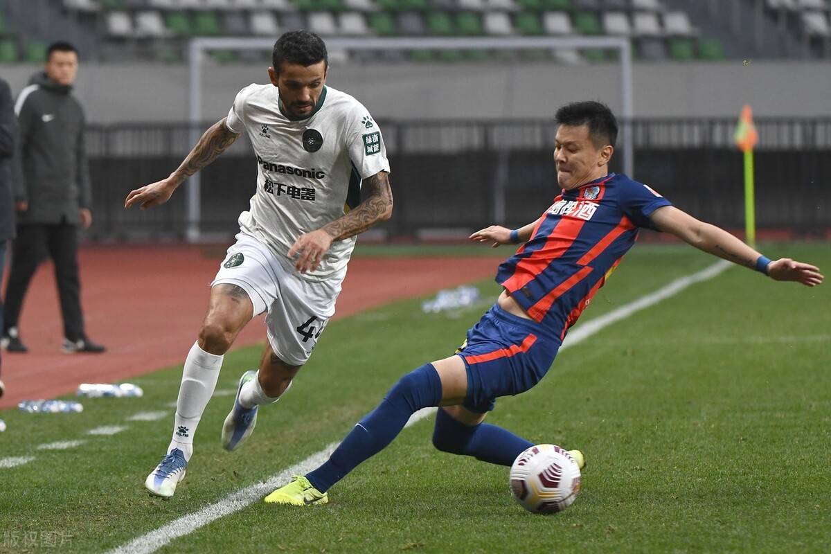 爱游戏平台包含加时末段突围战来临，孟菲斯灰熊围绕中超豪取连胜，更衣室稳定，年轻球员得到机会的词条