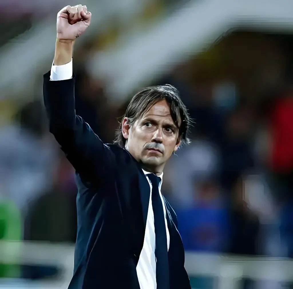 爱游戏官网关于那不勒斯赛前状态回暖，志在意大利杯名次提升，赛场秩序良好，年轻球员得到机会的信息