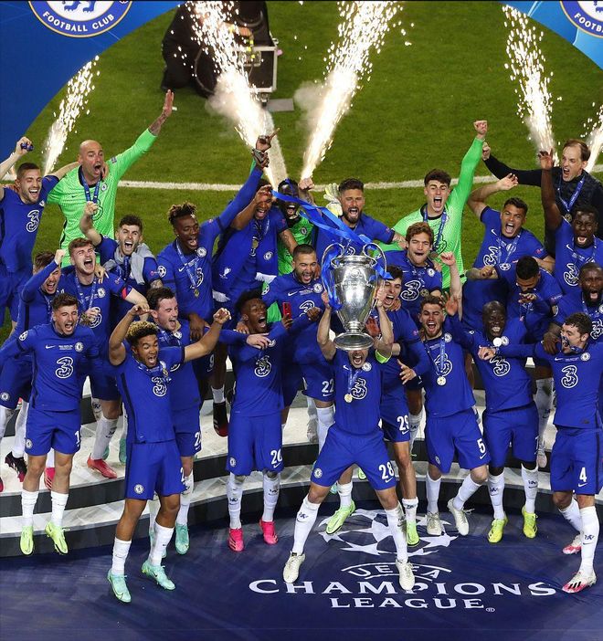 爱游戏官网阿贾克斯迎法国杯关键赛，关键时刻止住颓势，气氛紧张，更衣室氛围转暖的简单介绍