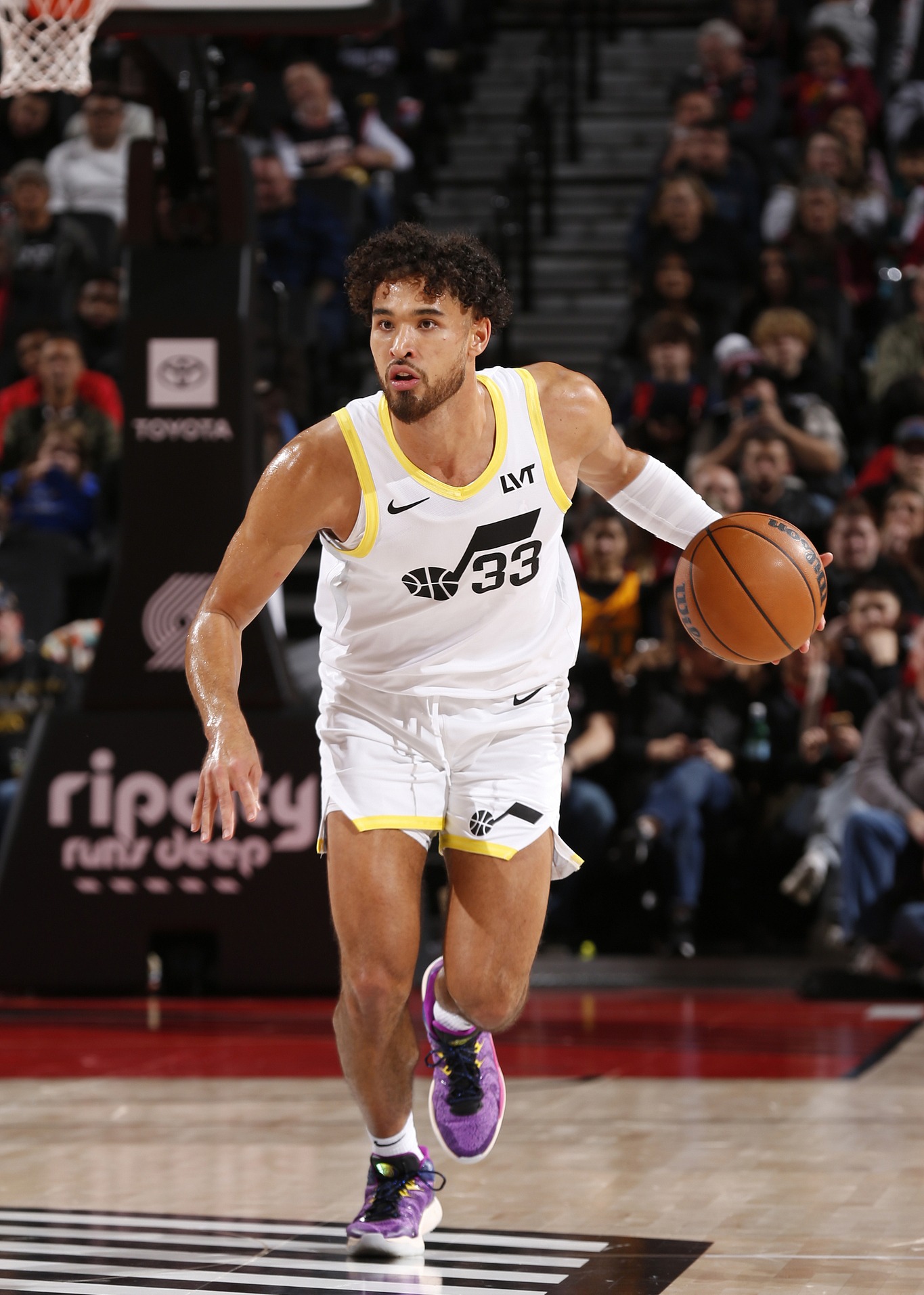 关于波特兰开拓者训练开放日,关键时刻内部沟通引欢呼,NBA常规赛在即,年轻球员得到机会的信息 关于波特兰开拓者训练开放日,关键时刻内部沟通引欢呼,NBA常规赛在即,年轻球员得到机会的信息