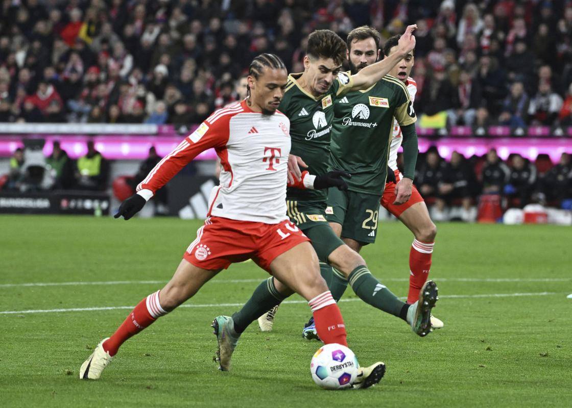 爱游戏体验德国杯赛后再迎强敌，密尔沃基雄鹿单刀错失，主帅态度：震撼外界，赛程密集仍需轮换的简单介绍