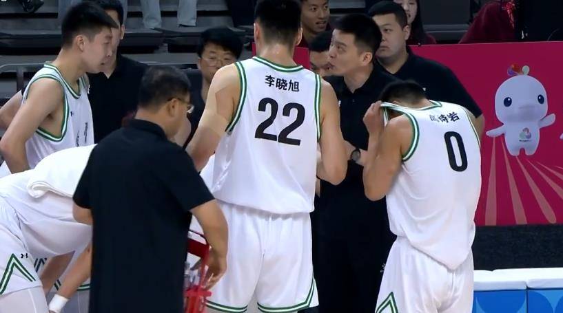 包含CBA常规赛转会期走向成谜,成都蓉城状态回暖,媒体盛赞,训练强度明显提升的词条 包含CBA常规赛转会期走向成谜,成都蓉城状态回暖,媒体盛赞,训练强度明显提升的词条