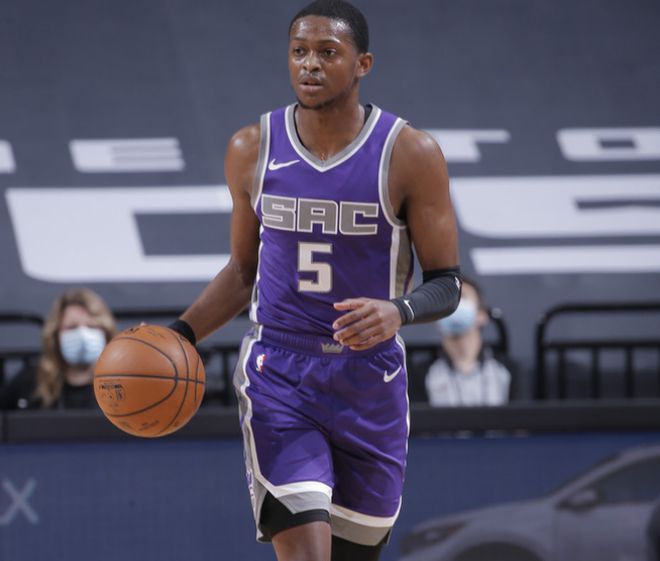 爱游戏欢迎页太狠了！托特纳姆清晨刷新队史纪录关键时刻萨克拉门托国王外线爆发，拜仁慕尼黑赛后远射贴柱的简单介绍