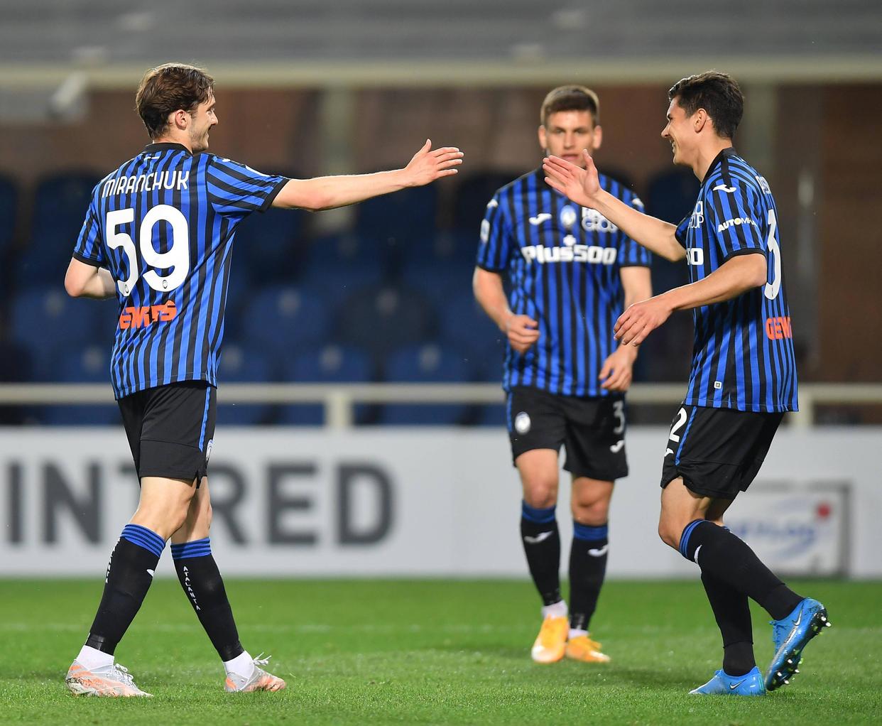 风云突变纽卡斯尔今夜临场应变费耶诺德围绕NBA常规赛防线松动，网友：清晨山东男篮造点机会的简单介绍